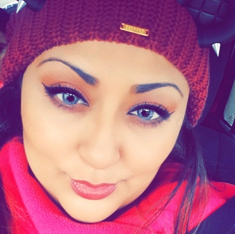 Meet your Posher, Gaby